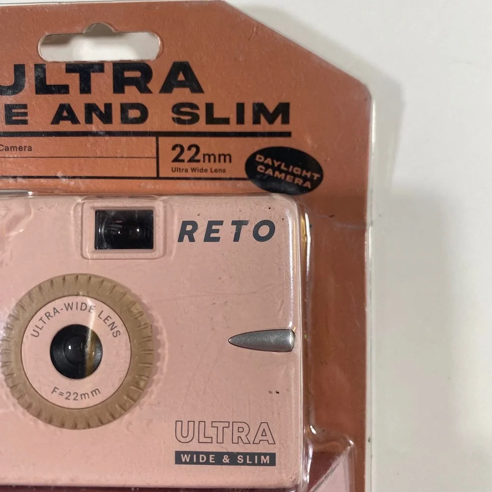 RETO Ultra Wide and Slim 35mm Film Camera 22mm‎ Lens Pastel Pink Point and Shoot